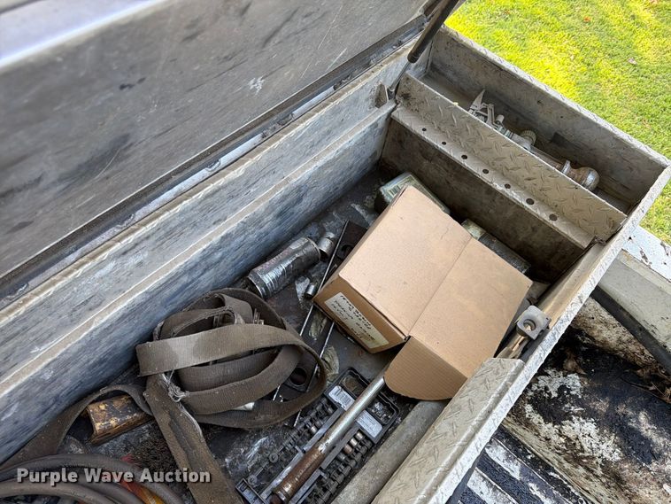 image for item FU4795 2002 Dodge Ram 2500 pickup truck