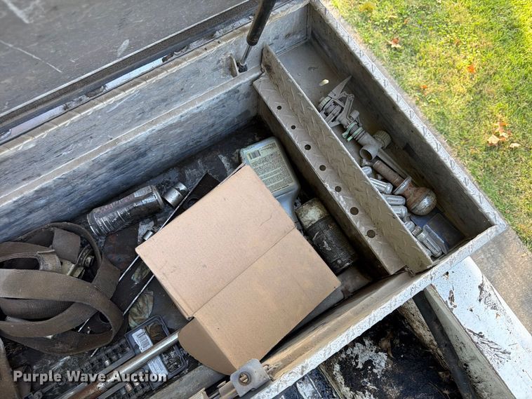 image for item FU4795 2002 Dodge Ram 2500 pickup truck
