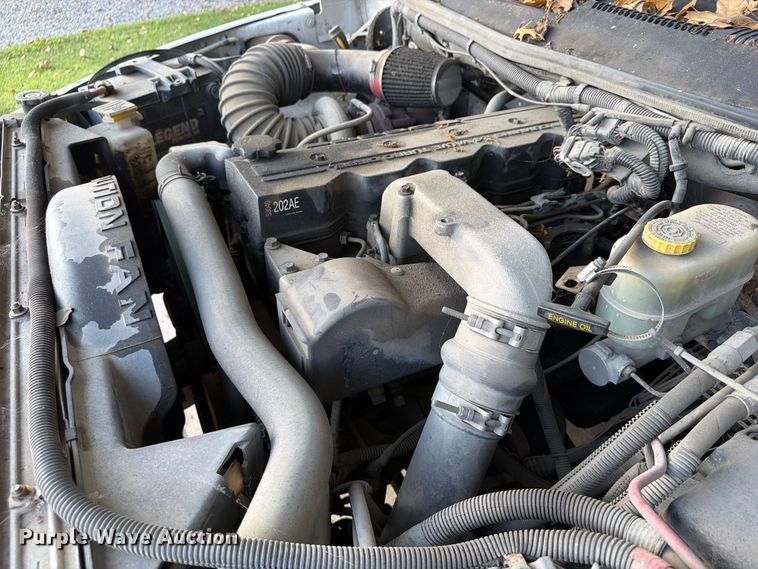image for item FU4795 2002 Dodge Ram 2500 pickup truck