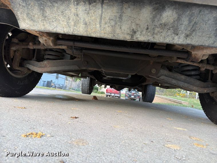 image for item FU4795 2002 Dodge Ram 2500 pickup truck