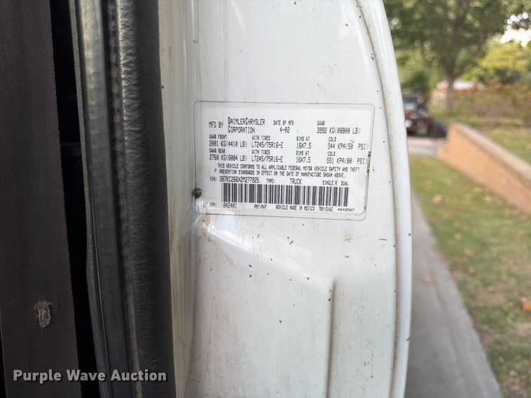 image for item FU4795 2002 Dodge Ram 2500 pickup truck