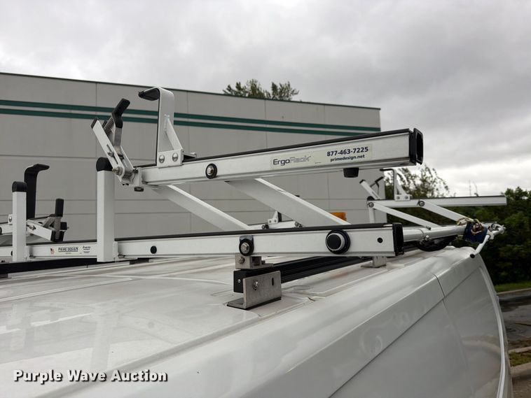 image for item FU4808 2019 Ford Transit 250 van