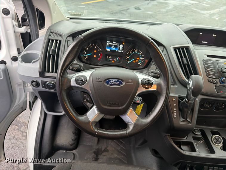 image for item FU4808 2019 Ford Transit 250 van