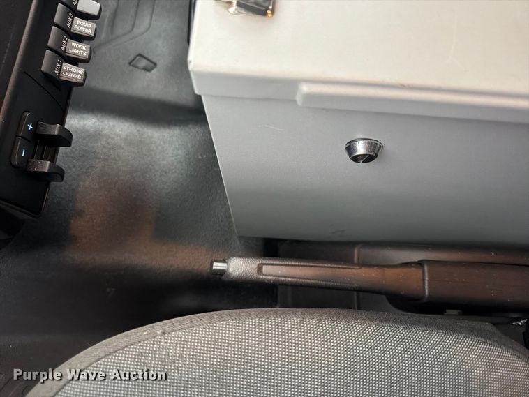 image for item FU4808 2019 Ford Transit 250 van