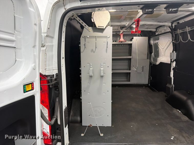 image for item FU4808 2019 Ford Transit 250 van