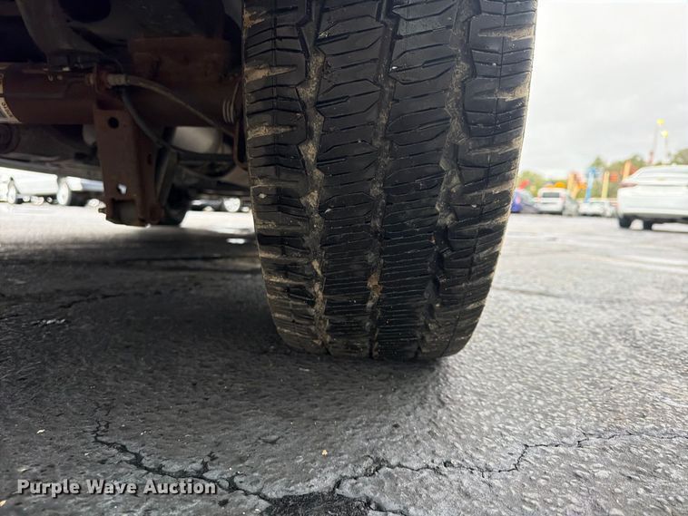 image for item FU4808 2019 Ford Transit 250 van