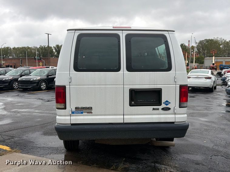 image for item FU4809 2013 Ford E350 van