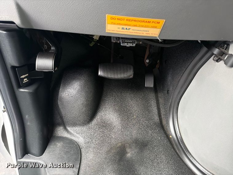 image for item FU4809 2013 Ford E350 van