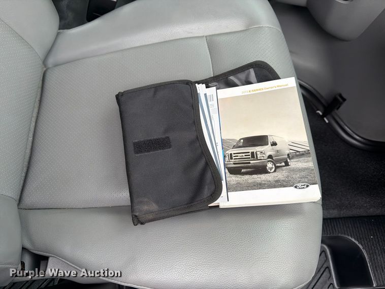 image for item FU4809 2013 Ford E350 van