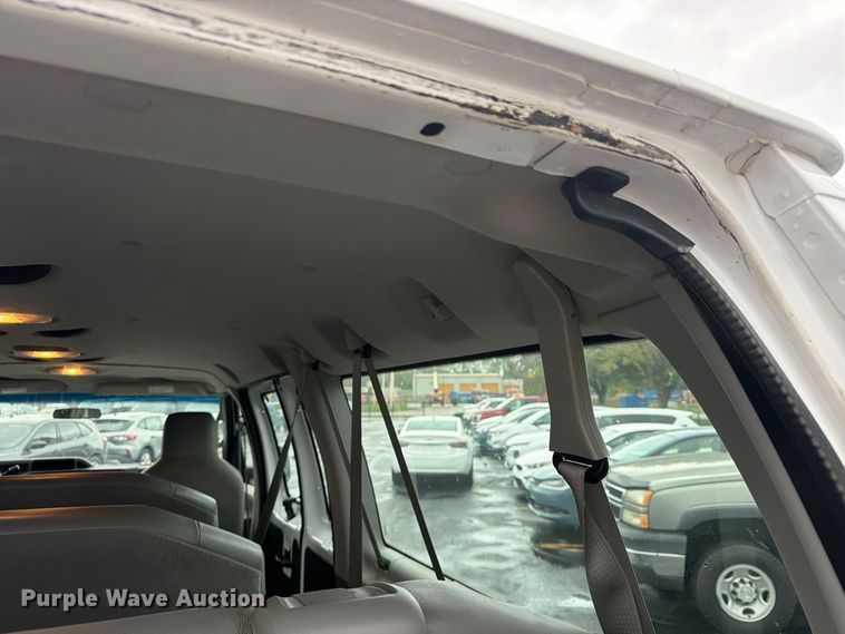 image for item FU4809 2013 Ford E350 van