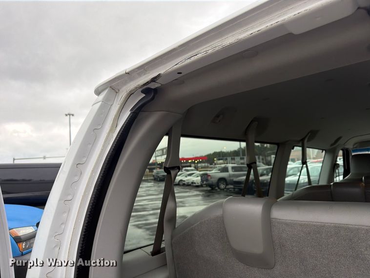 image for item FU4809 2013 Ford E350 van