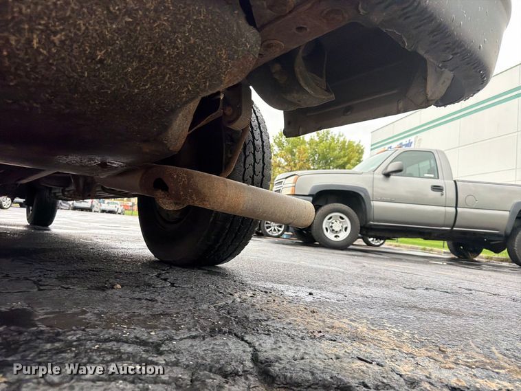 image for item FU4809 2013 Ford E350 van