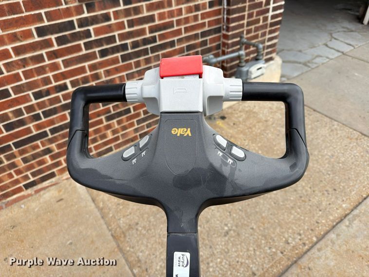image for item FU4812 2019 Yale MPE060LGN24T2748 pallet jack