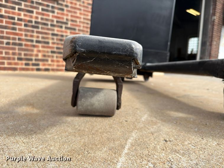 image for item FU4818 (2) Yale MPB040-EN24T2748 pallet jacks