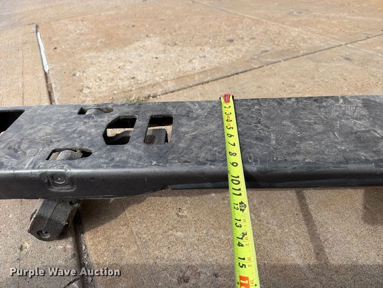 image for item FU4820 2010 Yale MPE060LFN24T2748 pallet jack