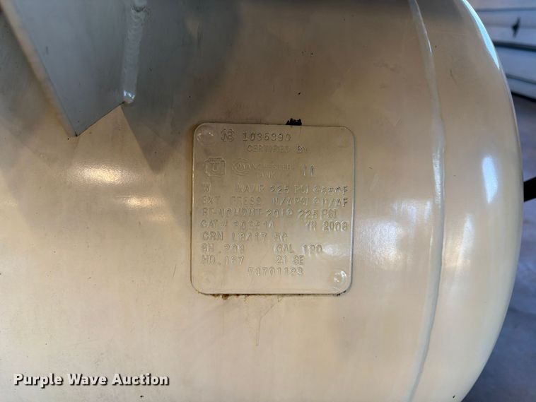 image for item FU4821 Ingersoll Rand UP6-25-200 air compressor