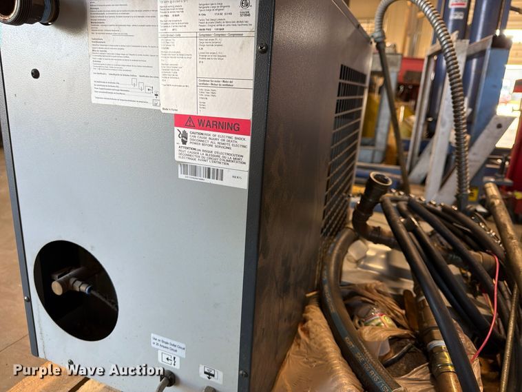 image for item FU4821 Ingersoll Rand UP6-25-200 air compressor