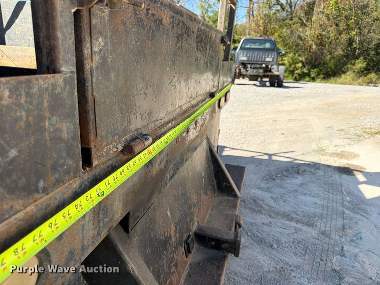 image for item FU4823 2021 Ford F650 Super Duty Crew Cab flatbed truck