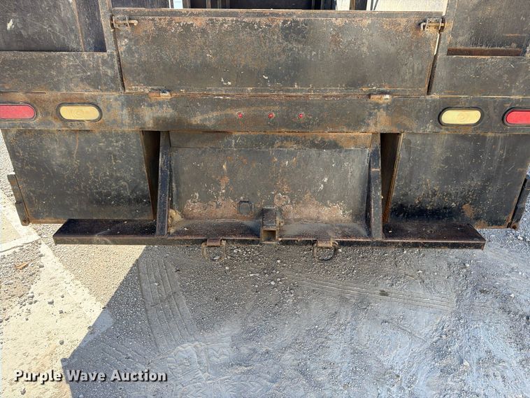 image for item FU4823 2021 Ford F650 Super Duty Crew Cab flatbed truck