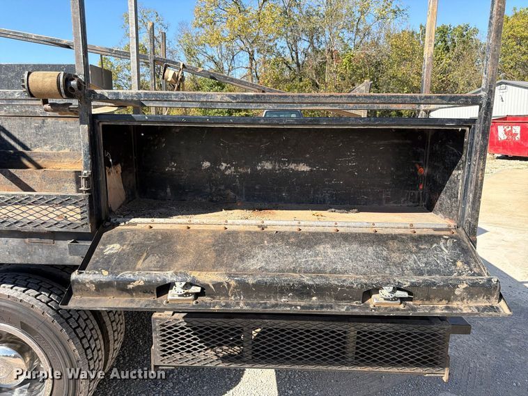 image for item FU4823 2021 Ford F650 Super Duty Crew Cab flatbed truck