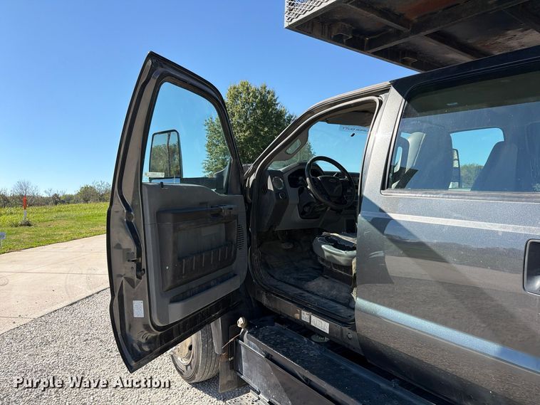 image for item FU4823 2021 Ford F650 Super Duty Crew Cab flatbed truck