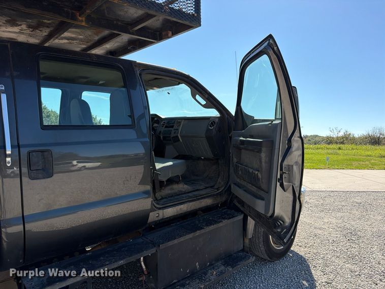image for item FU4823 2021 Ford F650 Super Duty Crew Cab flatbed truck