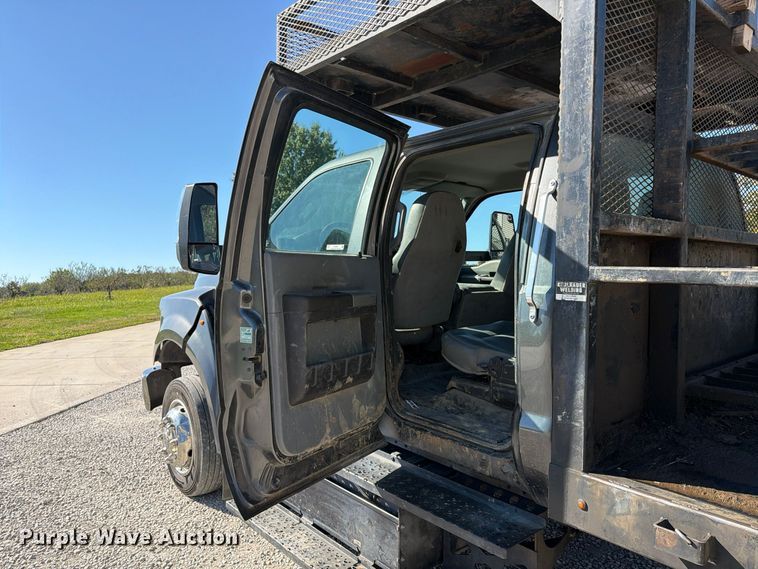 image for item FU4823 2021 Ford F650 Super Duty Crew Cab flatbed truck
