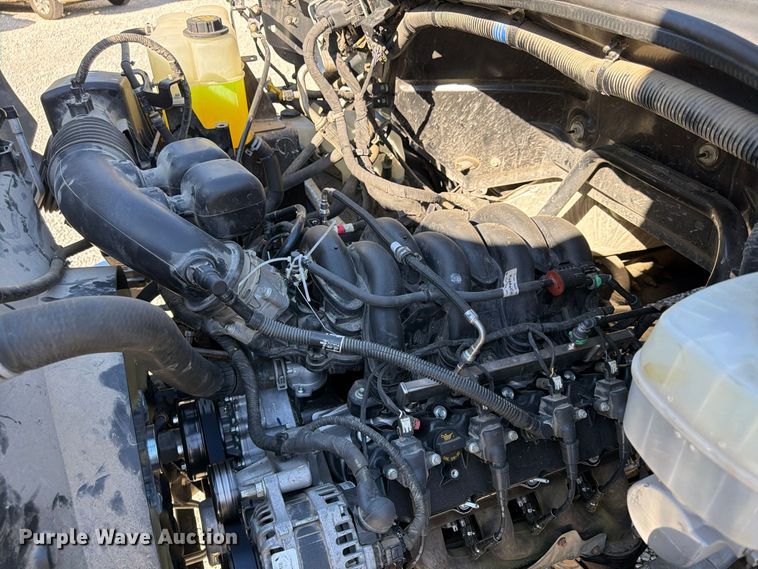image for item FU4823 2021 Ford F650 Super Duty Crew Cab flatbed truck