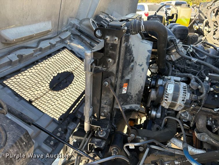 image for item FU4823 2021 Ford F650 Super Duty Crew Cab flatbed truck