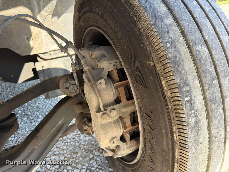 image for item FU4823 2021 Ford F650 Super Duty Crew Cab flatbed truck