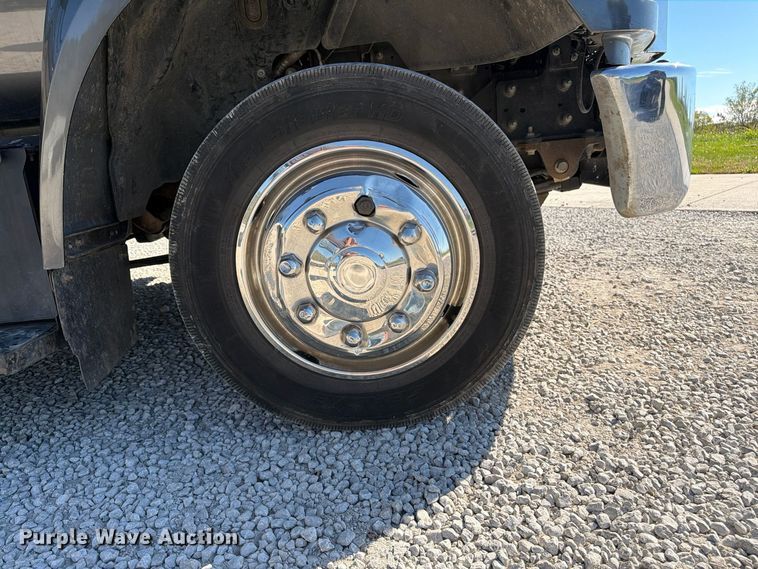 image for item FU4823 2021 Ford F650 Super Duty Crew Cab flatbed truck