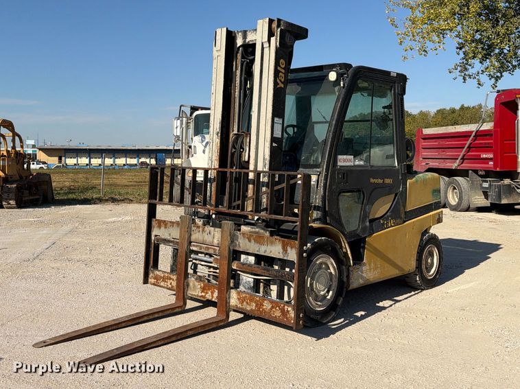 image for item FU4831 2012 Yale GLP100VXNGGE103 forklift