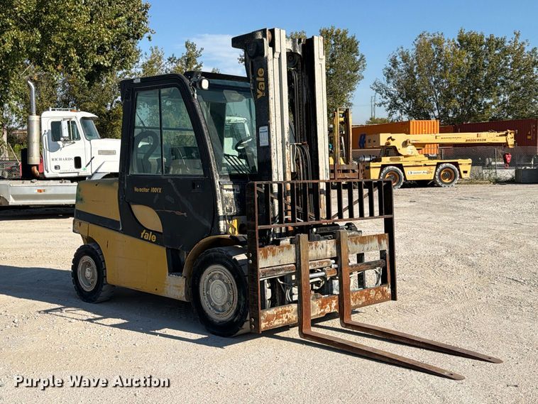 image for item FU4831 2012 Yale GLP100VXNGGE103 forklift