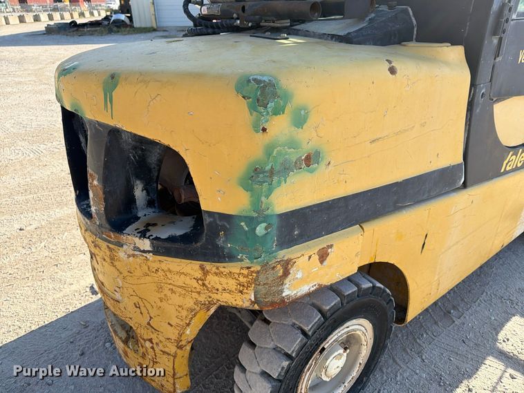 image for item FU4831 2012 Yale GLP100VXNGGE103 forklift