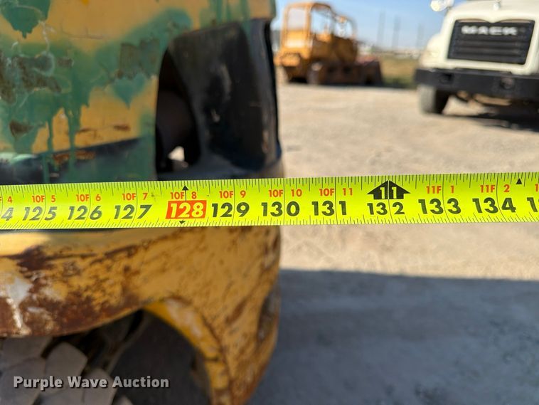 image for item FU4831 2012 Yale GLP100VXNGGE103 forklift