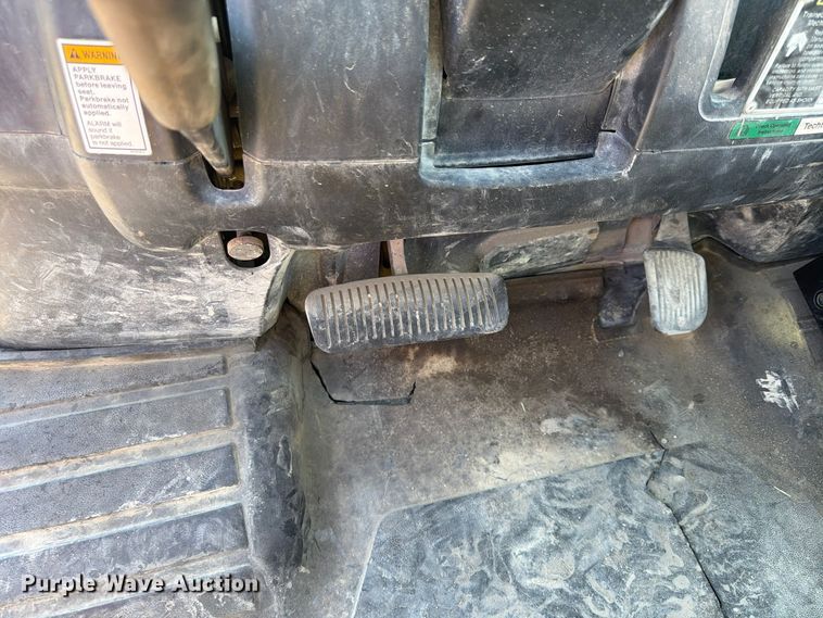 image for item FU4831 2012 Yale GLP100VXNGGE103 forklift