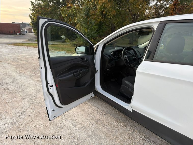 image for item FU6002 2016 Ford Escape SUV