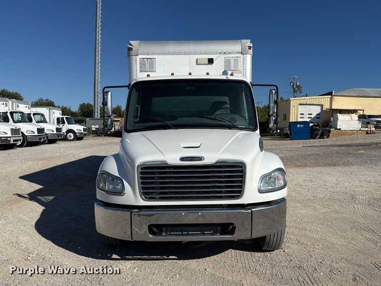 image for item FV2000 2016 Freightliner Business Class M2 box truck