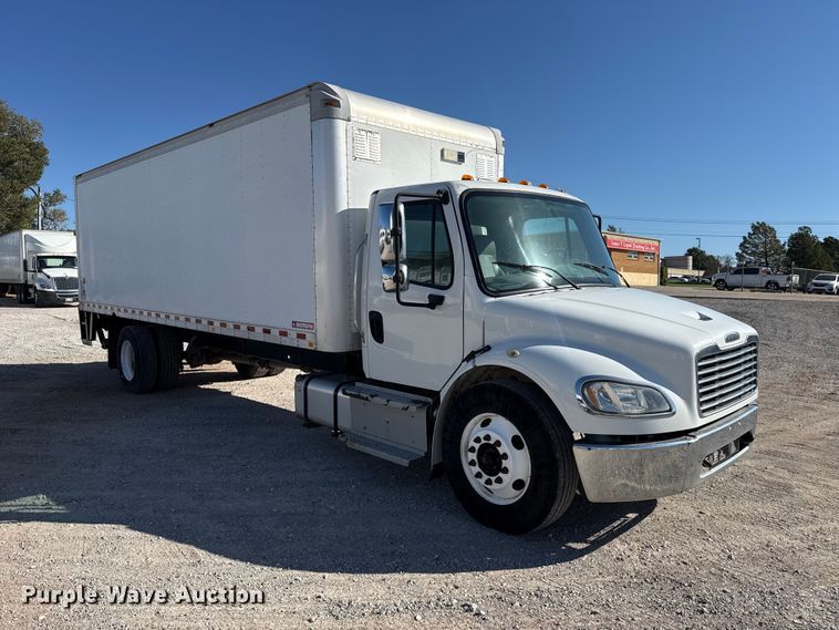 image for item FV2000 2016 Freightliner Business Class M2 box truck