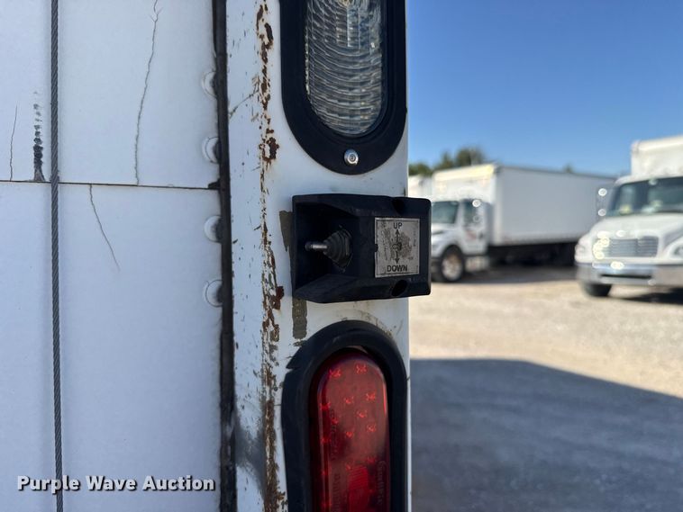 image for item FV2000 2016 Freightliner Business Class M2 box truck