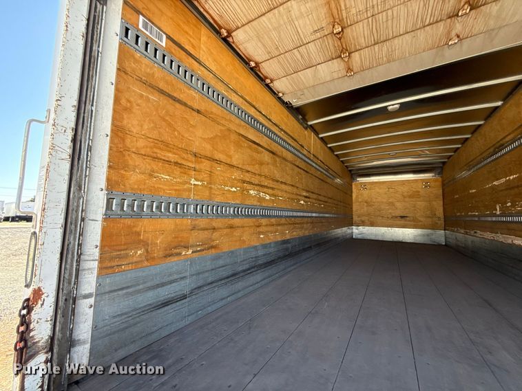 image for item FV2000 2016 Freightliner Business Class M2 box truck