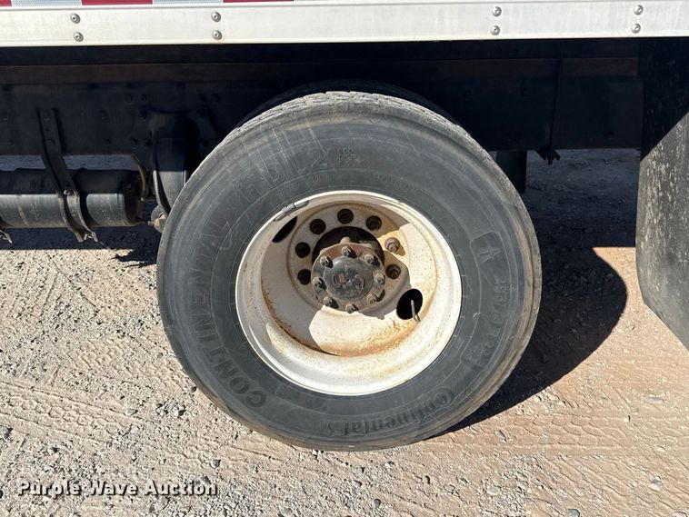 image for item FV2000 2016 Freightliner Business Class M2 box truck