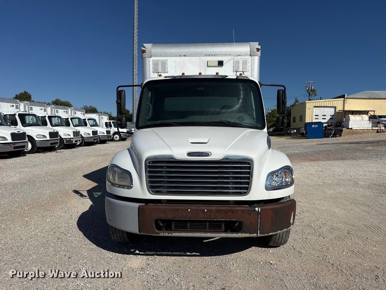 image for item FV2001 2014 Freightliner M2106 box truck