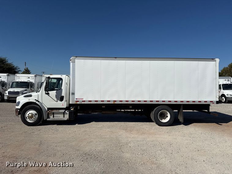 image for item FV2001 2014 Freightliner M2106 box truck