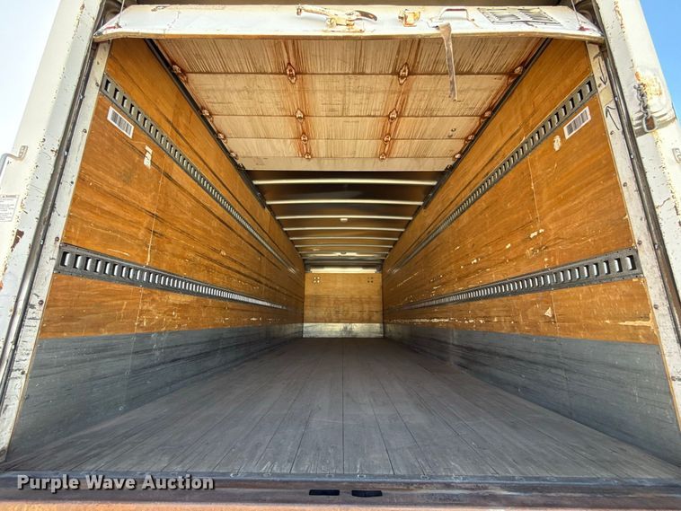 image for item FV2001 2014 Freightliner M2106 box truck