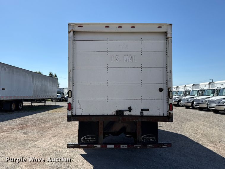 image for item FV2002 2015 Freightliner Business Class M2 box truck