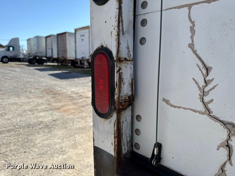 image for item FV2002 2015 Freightliner Business Class M2 box truck