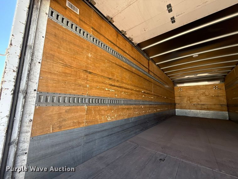 image for item FV2002 2015 Freightliner Business Class M2 box truck