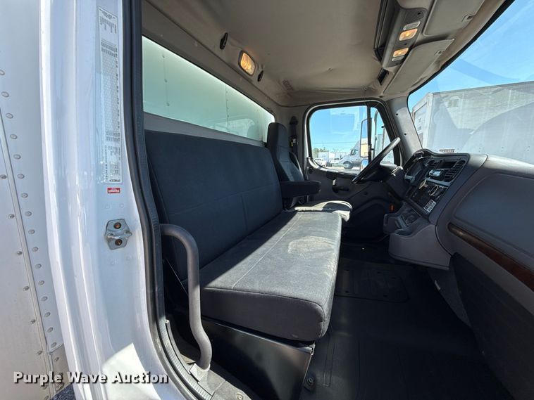 image for item FV2003 2015 Freightliner Business Class M2 box truck