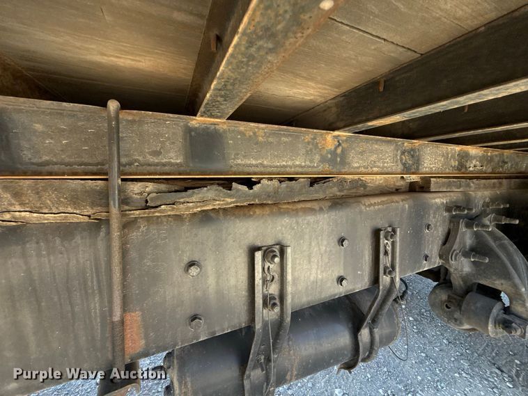 image for item FV2003 2015 Freightliner Business Class M2 box truck